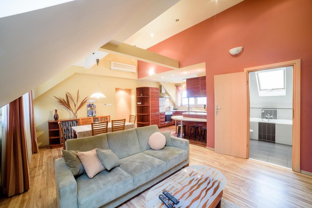 Park Apartment Krasków Dış mekan fotoğraf